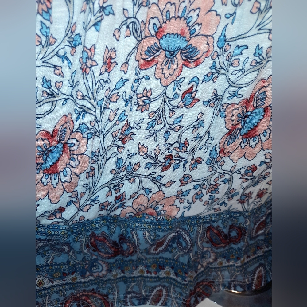 Cato Fashion Loose Fit Blue and White with Floral Tank Top with Crochet Trim. - Picture 4 of 12